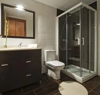 Quality Vic Apartments Hotel